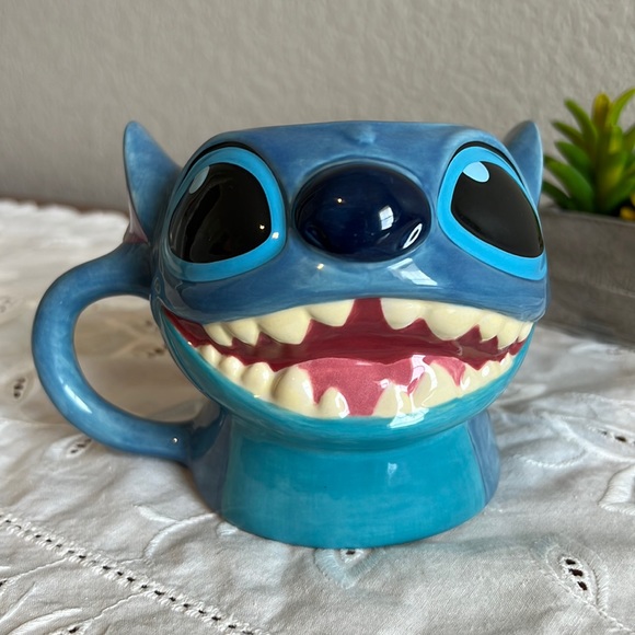 Disney’s Pixar Stitch from Lilo & Stitch Disney Store Mug - Picture 1 of 7
